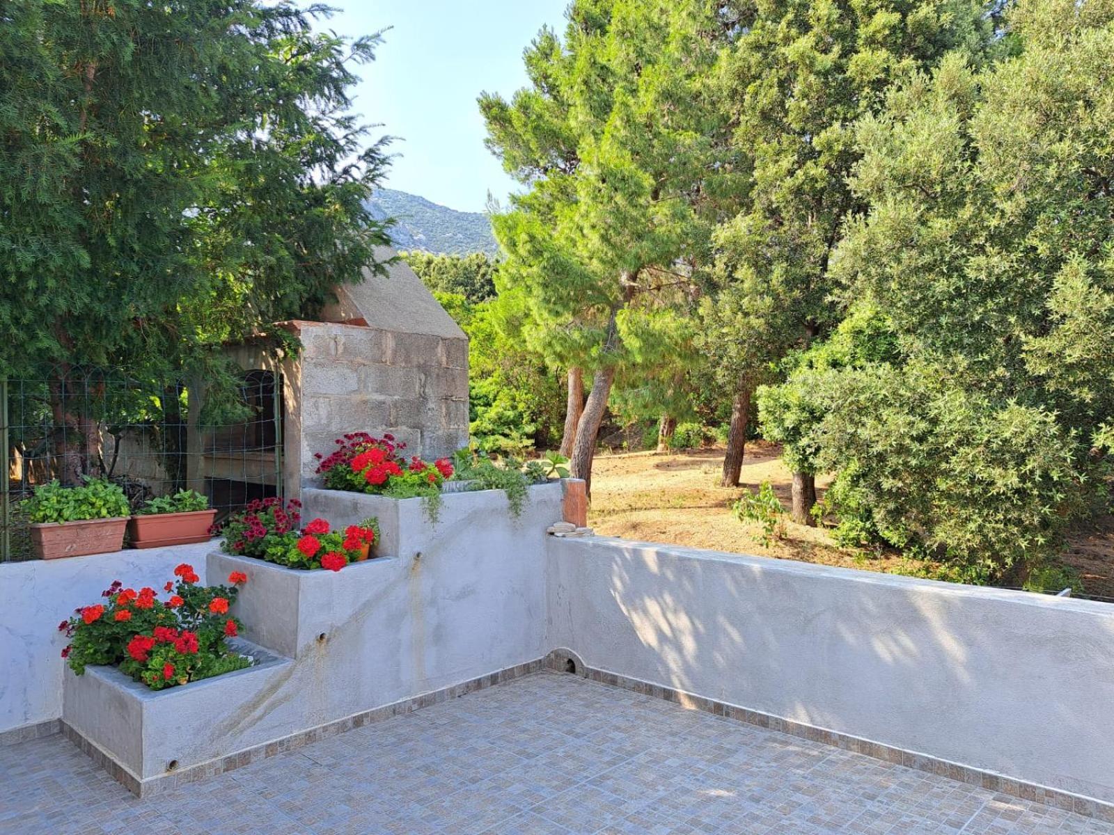 Ferienwohnung Domus De Mare Cala Gonone Exterior foto